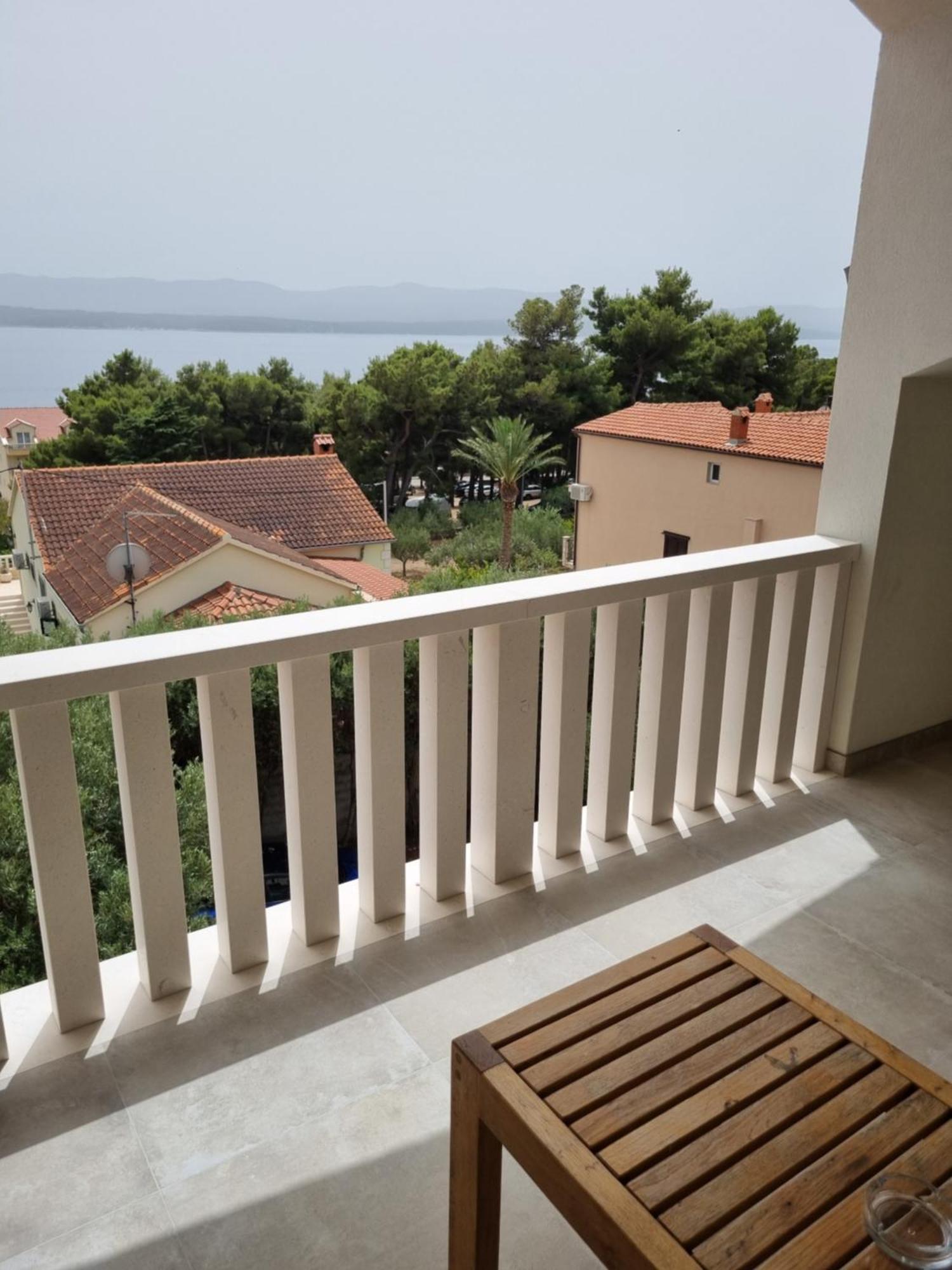Villa Mila Bol Exteriör bild