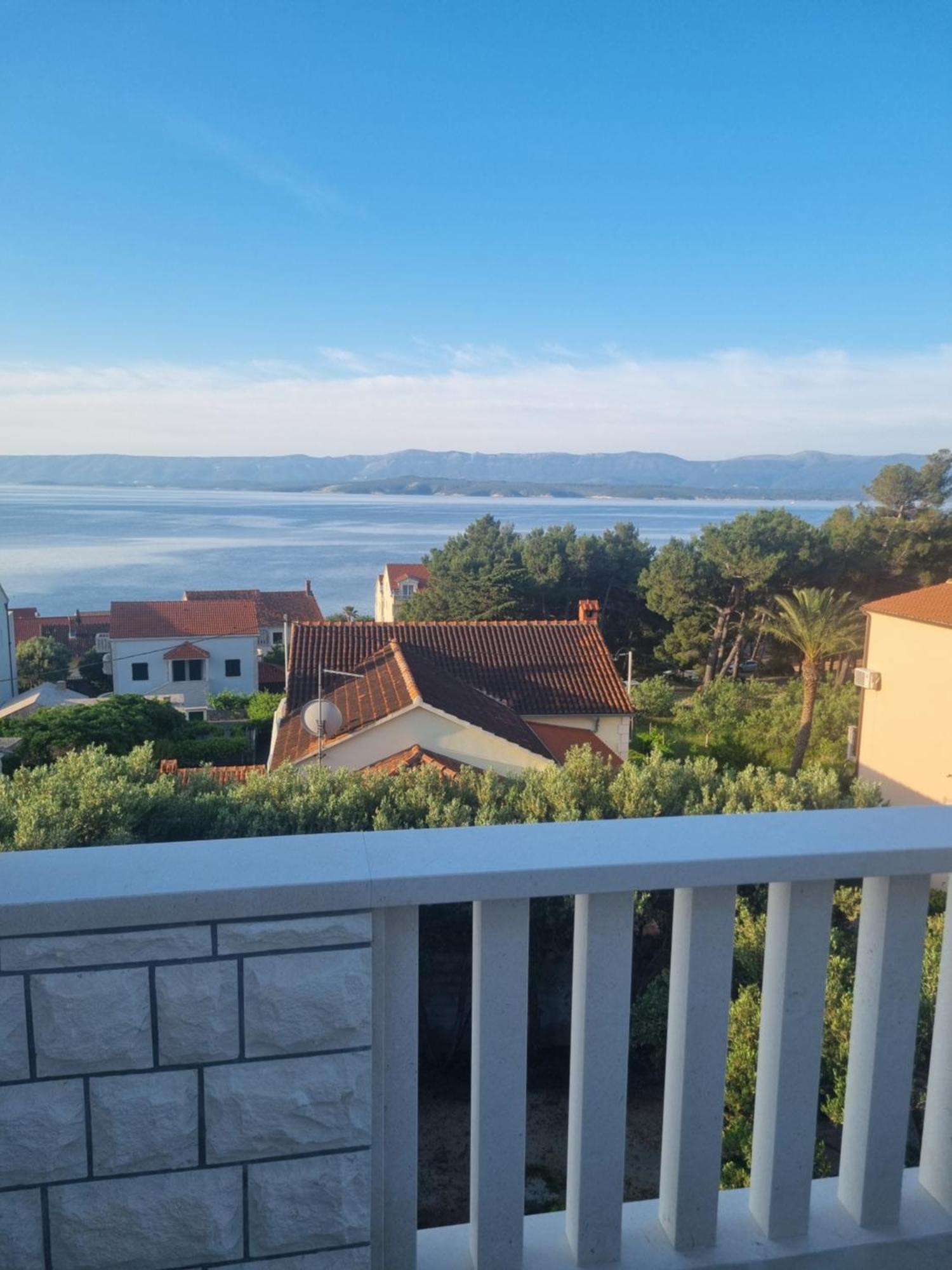 Villa Mila Bol Exteriör bild